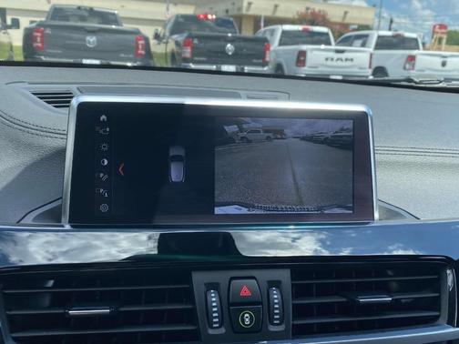 2022 BMW X2 sDrive28i
