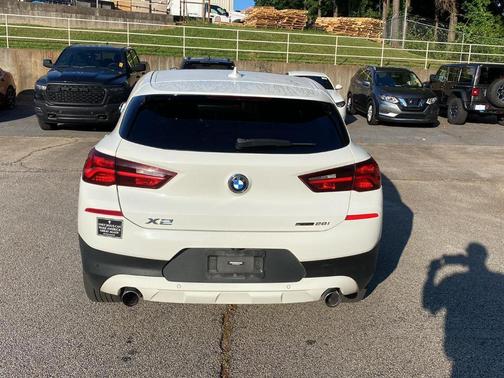 2022 BMW X2 sDrive28i