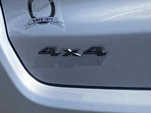 Silver Zynith 2024 Jeep Compass Latitude