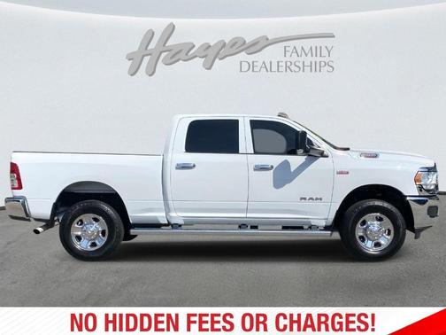 Bright White Clearcoat 2022 RAM 2500 Tradesman