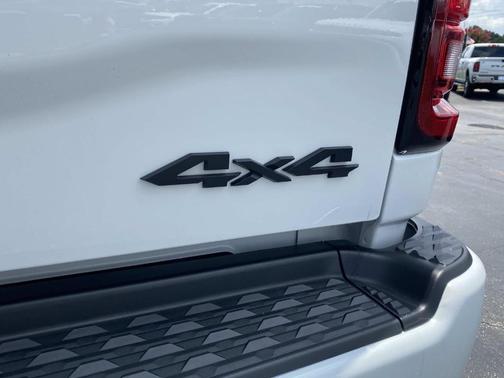 Bright White Clearcoat 2025 RAM 2500 Big Horn