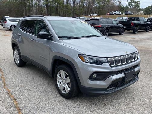 2022 Jeep Compass Latitude