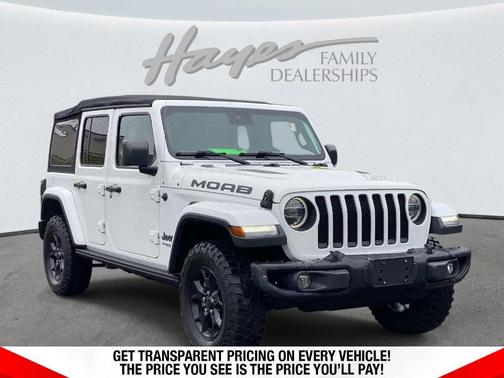 Bright White Clearcoat 2019 Jeep Wrangler Unlimited Moab