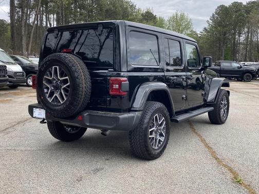 2025 Jeep Wrangler Sahara