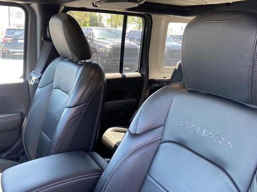 2022 Jeep Wrangler Unlimited 4xe Sahara