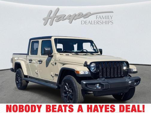 2022 Jeep Gladiator Sport