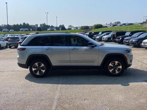 2023 Jeep Grand Cherokee 4xe Base
