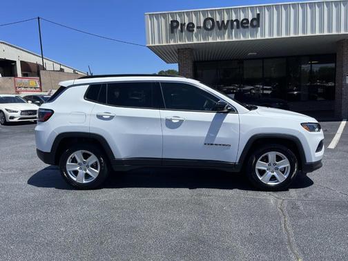 2022 Jeep Compass Latitude