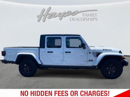 Bright White Clearcoat 2022 Jeep Gladiator Sport
