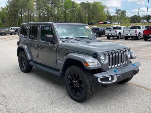 Sting Gray Clearcoat 2023 Jeep Wrangler 4xe Sahara