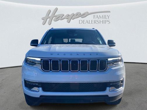 2024 Jeep Wagoneer Base