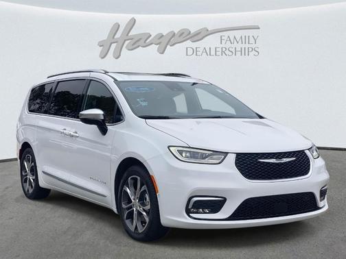 2026 Chrysler Pacifica Pinnacle