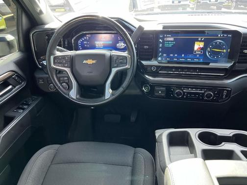 2024 Chevrolet Silverado 3500 LT