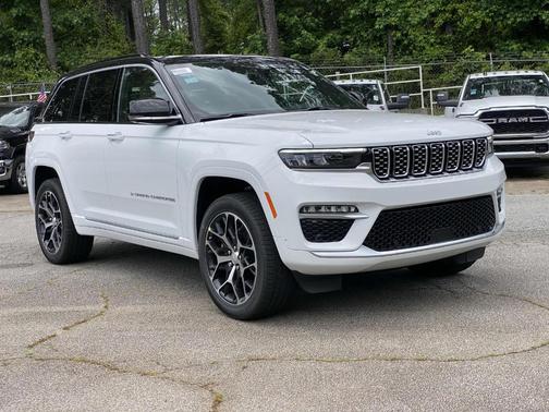 2025 Jeep Grand Cherokee Summit