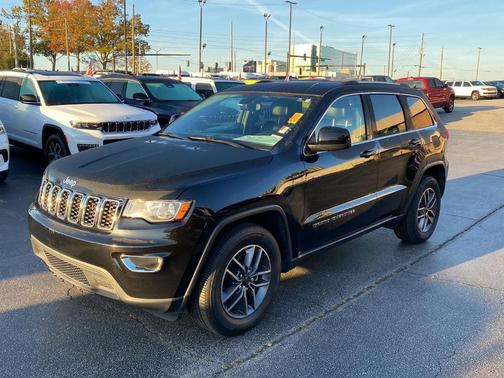 2020 Jeep Grand Cherokee Laredo E