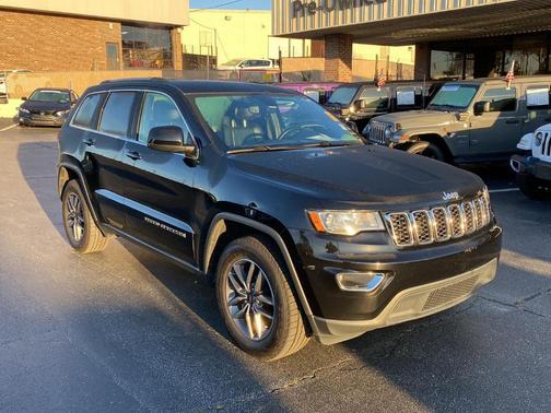 2020 Jeep Grand Cherokee Laredo E