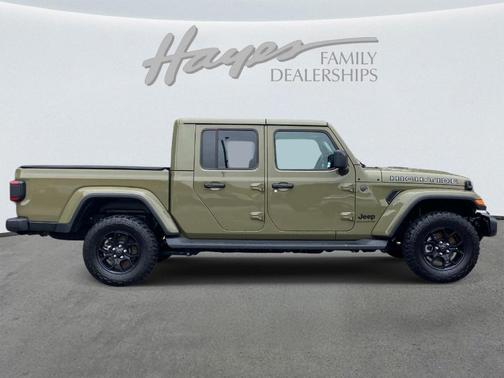 Tide 2025 Jeep Gladiator Sport