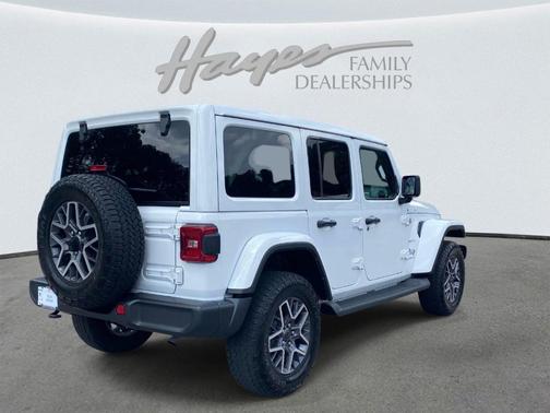 Bright White Clearcoat 2024 Jeep Wrangler Sahara