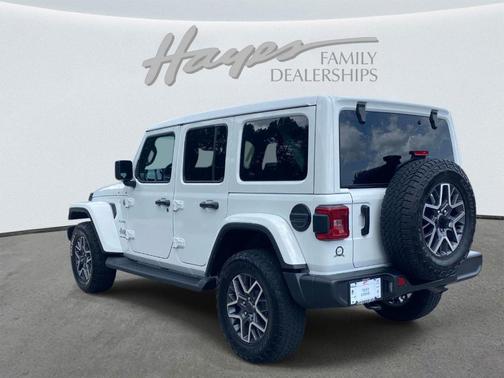 Bright White Clearcoat 2024 Jeep Wrangler Sahara