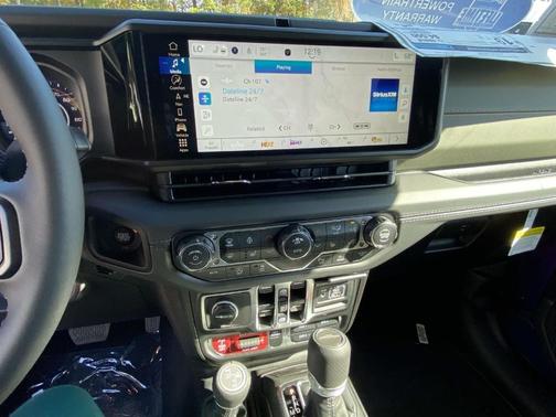 REIGN 2026 Jeep Gladiator Mojave