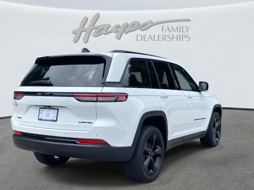 Bright White Clearcoat 2024 Jeep Grand Cherokee Limited