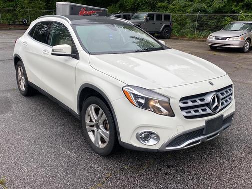 2018 Mercedes-Benz GLA 250 Base 4MATIC