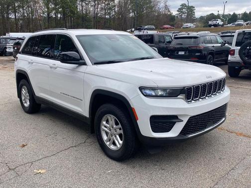 2024 Jeep Grand Cherokee Laredo