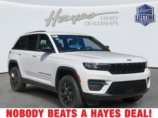2025 Jeep Grand Cherokee Laredo