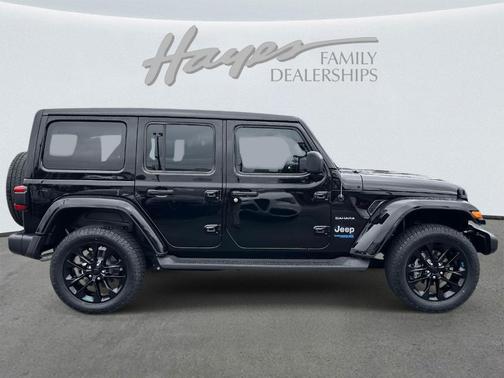 2022 Jeep Wrangler Unlimited 4xe Sahara