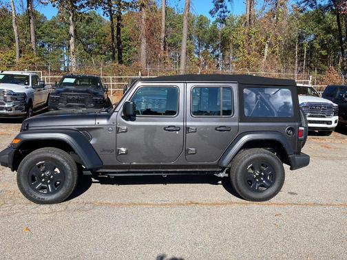 2024 Jeep Wrangler Sport