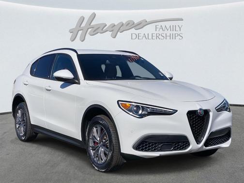 2022 Alfa Romeo Stelvio Sprint