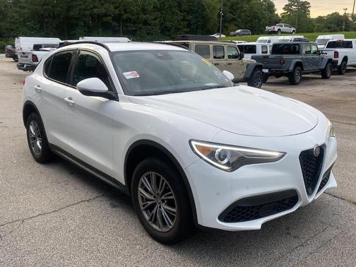 2022 Alfa Romeo Stelvio Sprint