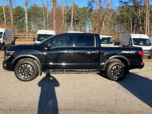 2023 Nissan Titan PRO-4X