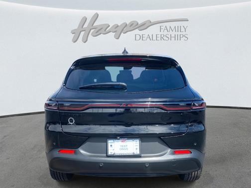 8 BALL 2025 Dodge Hornet GT