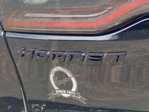 8 BALL 2025 Dodge Hornet GT