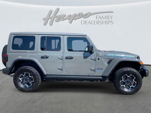 Sting Gray Clearcoat 2023 Jeep Wrangler 4xe Rubicon