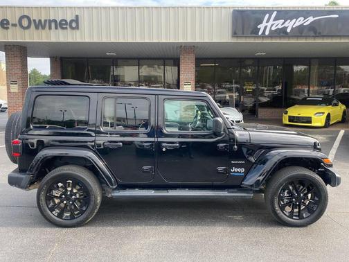 2022 Jeep Wrangler Unlimited 4xe Sahara