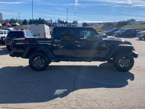 2025 Jeep Gladiator Mojave