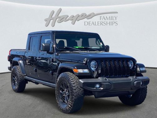 2022 Jeep Gladiator Sport