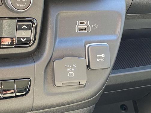 Bright White Clearcoat 2026 RAM ProMaster 1500 Low Roof