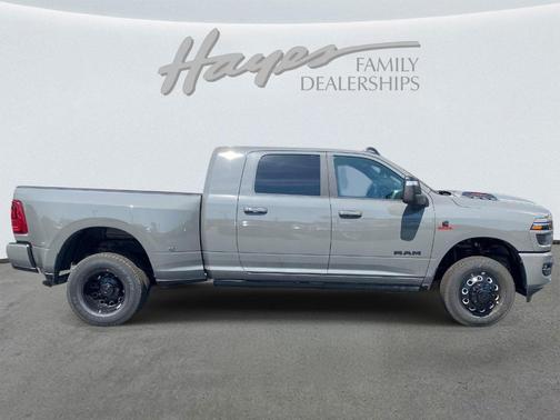 Ceramic Gray Clearcoat 2026 RAM 3500 Laramie