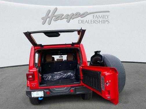 Firecracker Red Clearcoat 2023 Jeep Wrangler 4xe Sahara