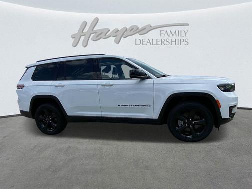2022 Jeep Grand Cherokee L Laredo