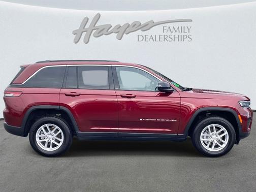 2024 Jeep Grand Cherokee Laredo X