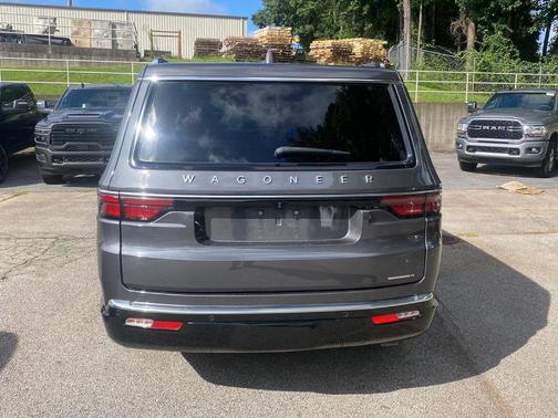 2022 Jeep Wagoneer Series II