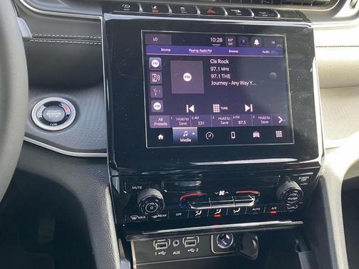 Diamond Black 2025 Jeep Grand Cherokee Laredo