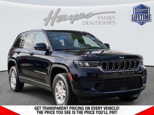 Diamond Black 2025 Jeep Grand Cherokee Laredo