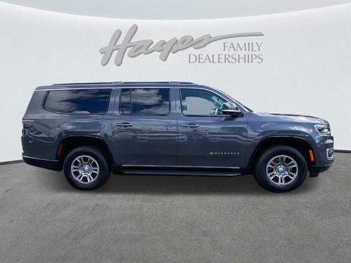 2024 Jeep Wagoneer L Base