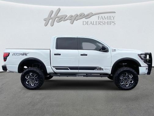 2023 Nissan Titan PRO-4X