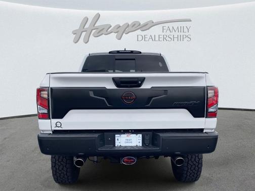 2023 Nissan Titan PRO-4X